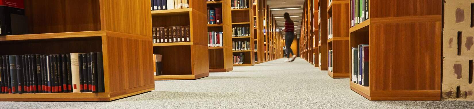 Textile floor covering Kugelvlies in a library